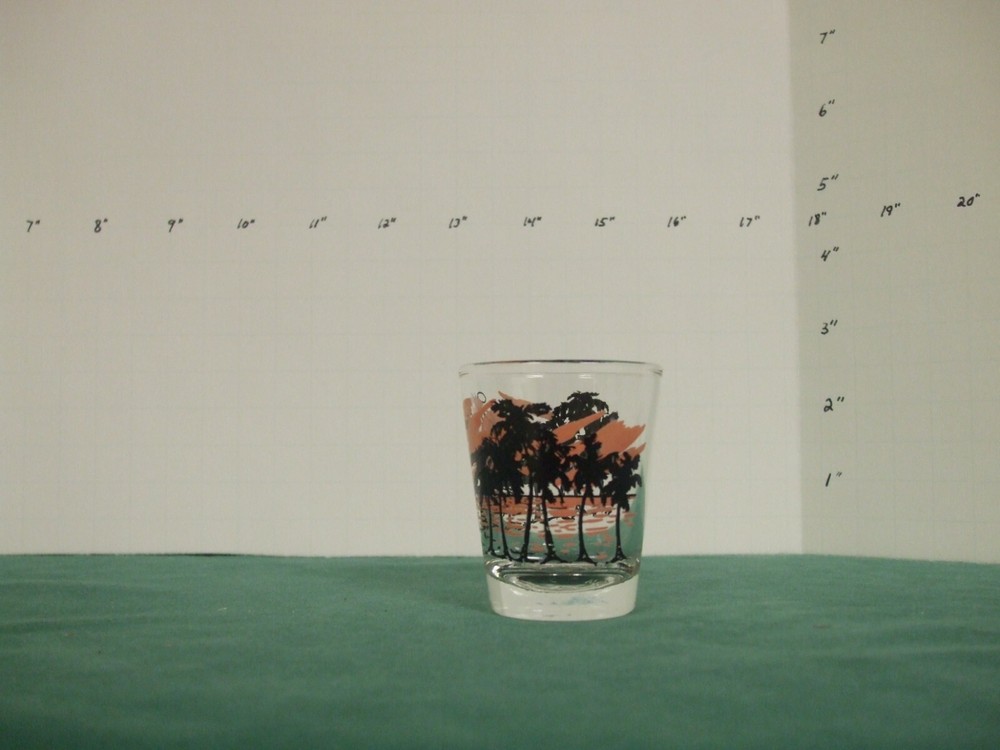 Hawaii shot glass B3