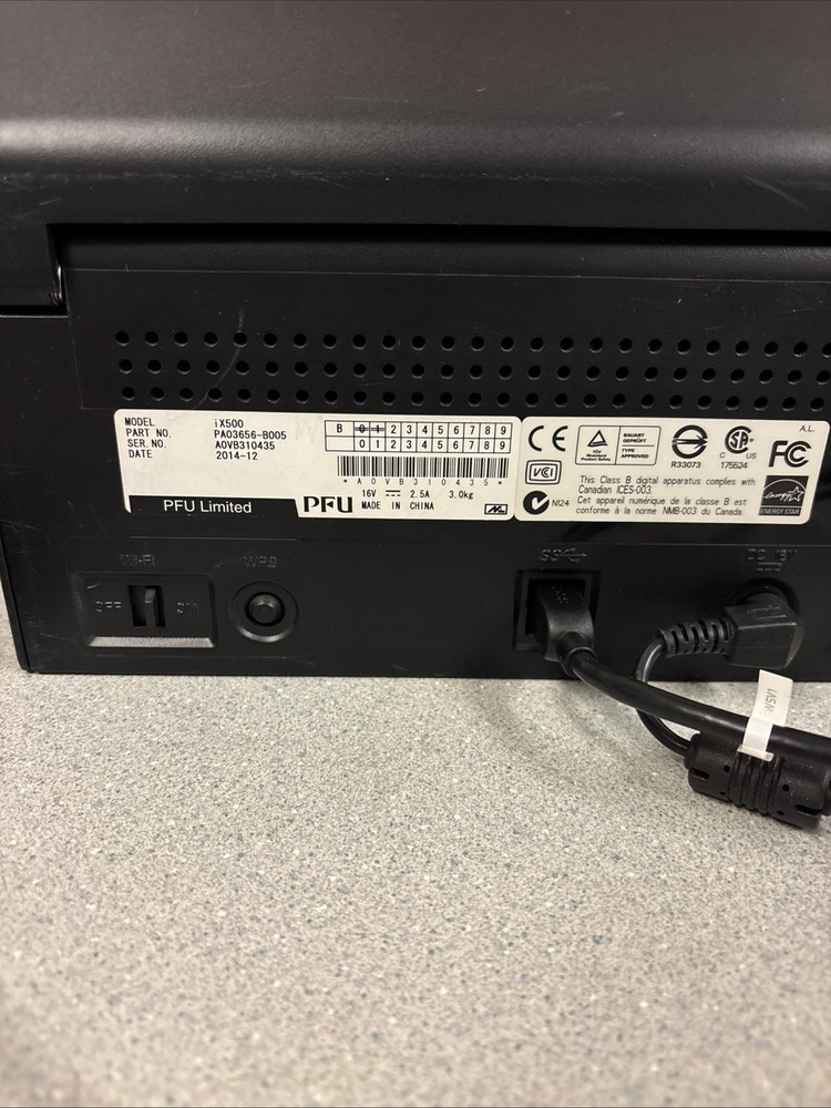 Fujitsu ScanSnap iX500 Document Scanner - Working