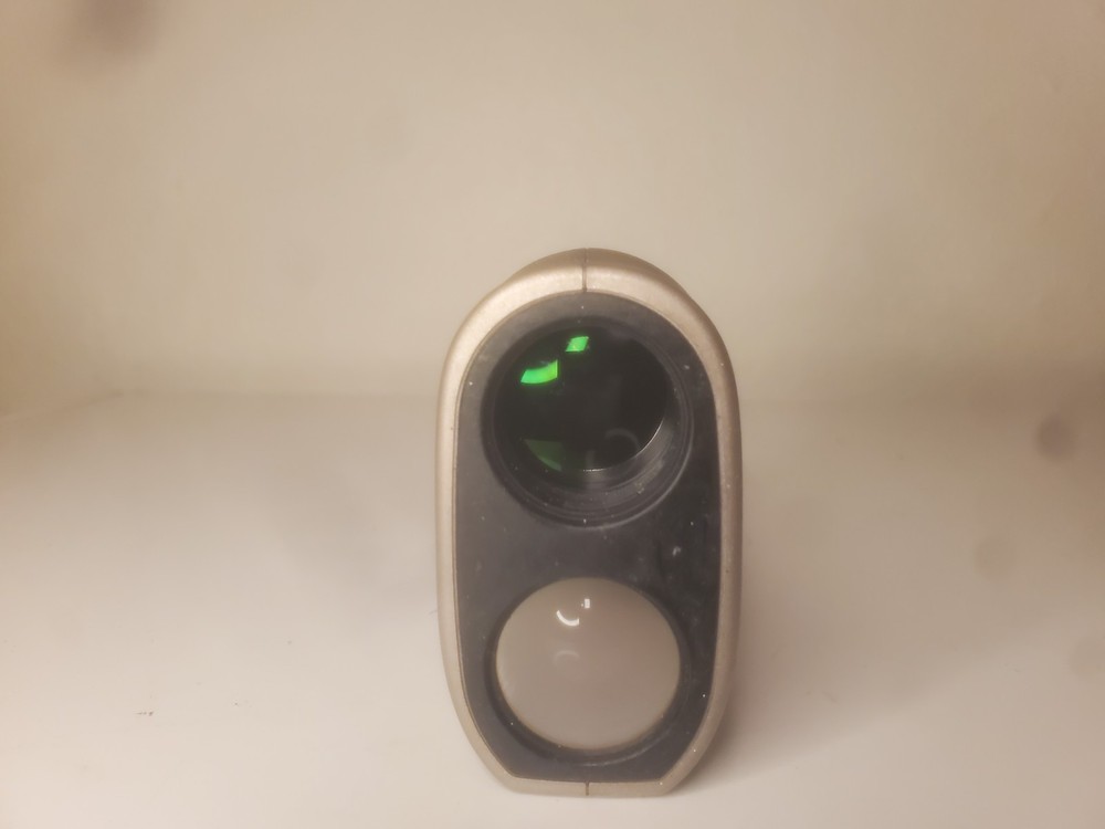 Bushnell golf rangefinder