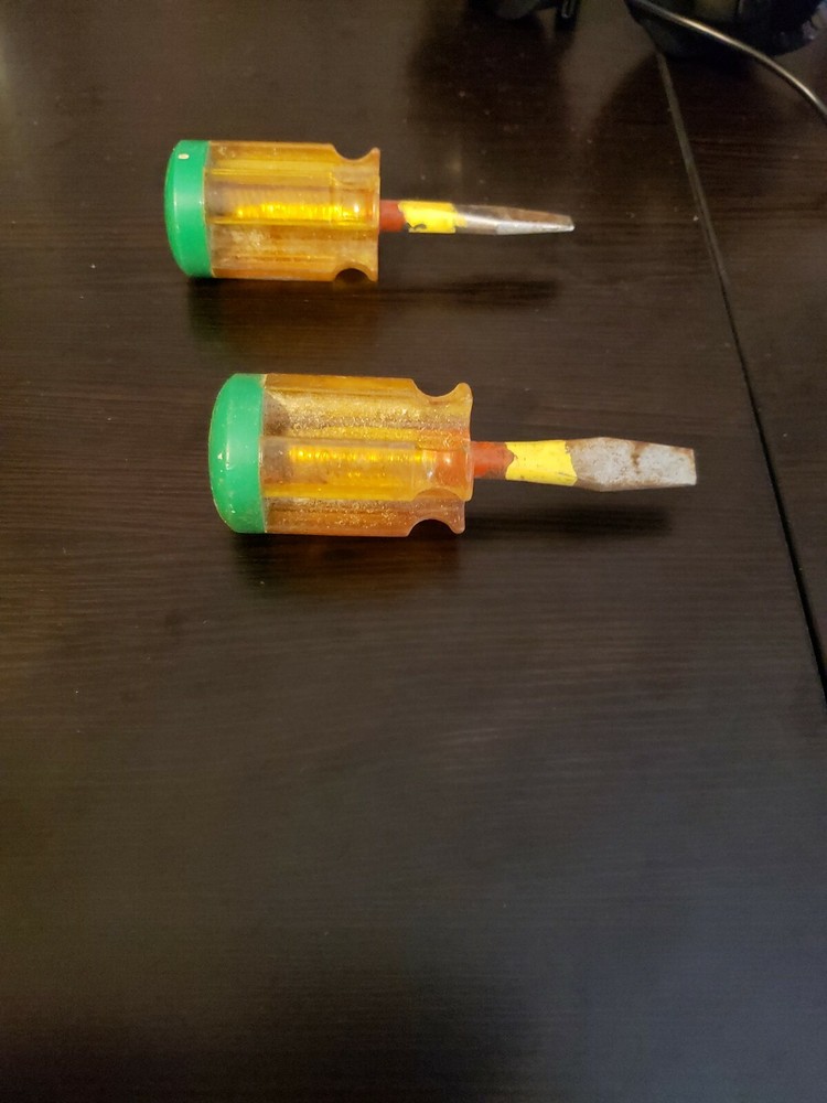 Thorsen Flat Head Stubby Screwdriver 081