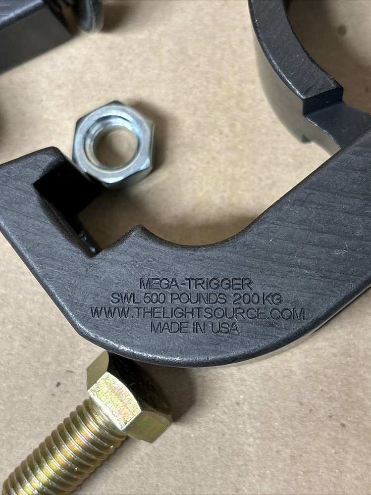 The Light Source Mega-Trigger TC Clamp SWL 500 Pounds TCB Black