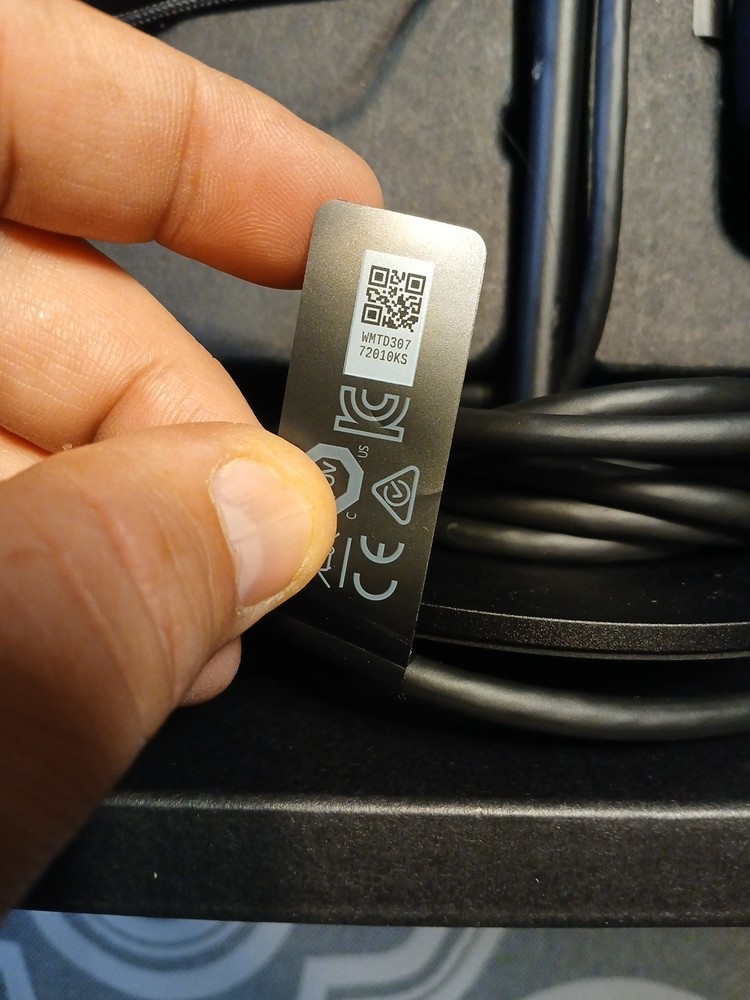 Meta Oculus Rift PC Virtual Reality System - Black (301-00095-01)