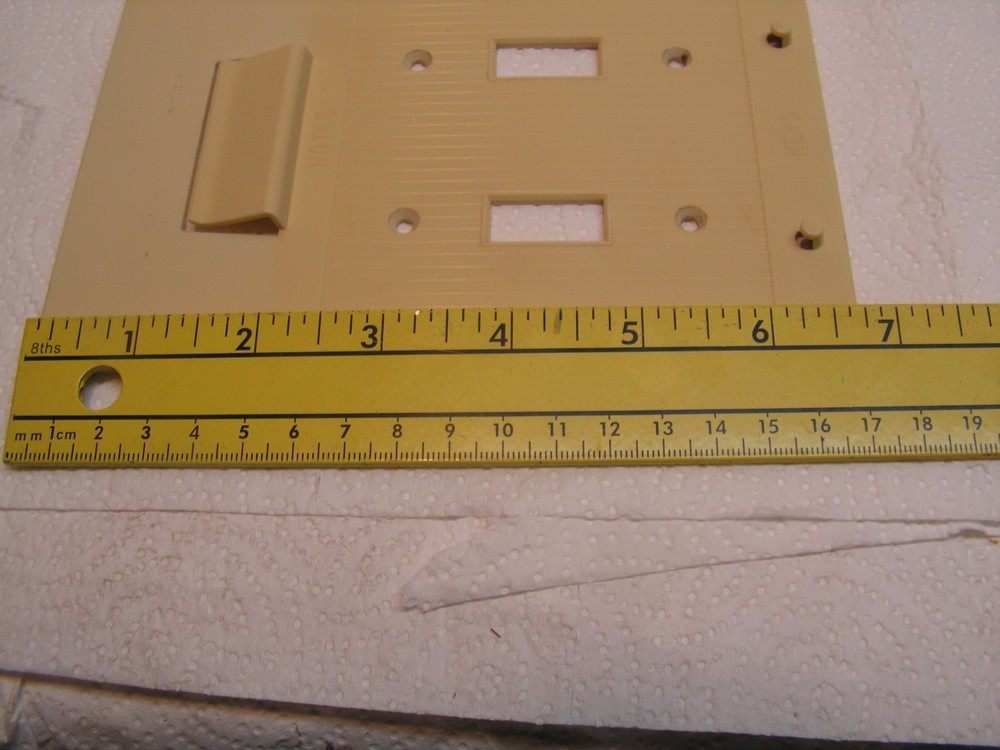 Vintage Remembrance Brown/Biglow light switch plate cover with NOTE & KEY Holder