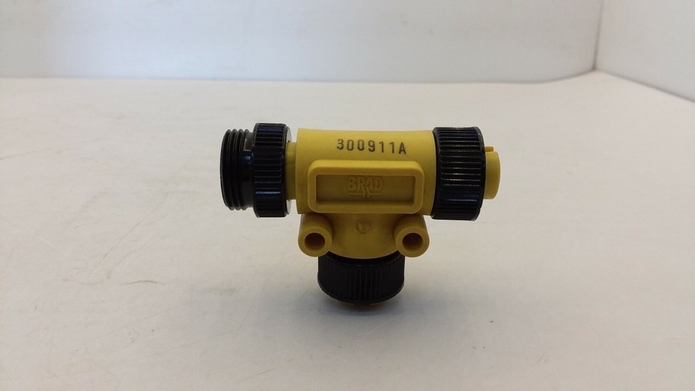 Brad Harrison 300911A Tee Connector NNB