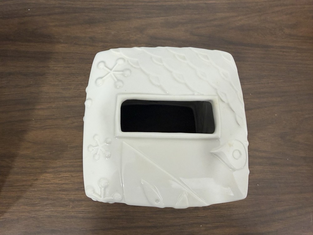 Jonathan Adler Tissue Box Holder Ceramic New