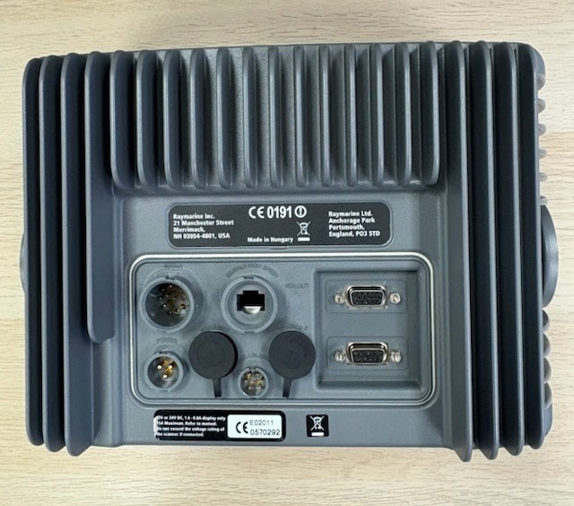 Raymarine E80 MFD Chartplotter GPS Display CORE | SM RECONDITIONED | 180 DAY ...