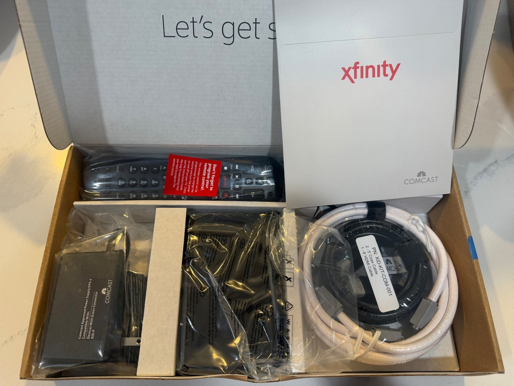Xfinity / Comcast Self-Installation Kit for a Digital Transport Adapter