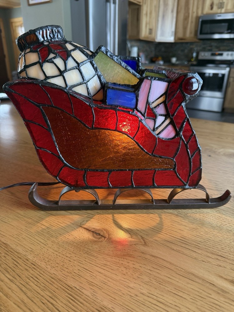 Tiffany Style Santa Sleigh Light