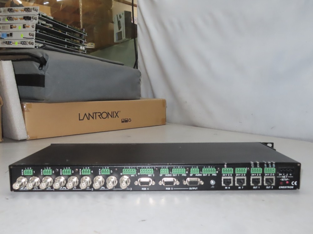 Crestron QuickMedia Media Matrix Switch QM-MD7X2