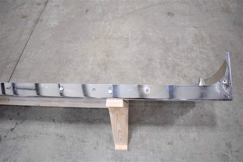 Peterbilt 379 Bumper 706V20 (602-15295)