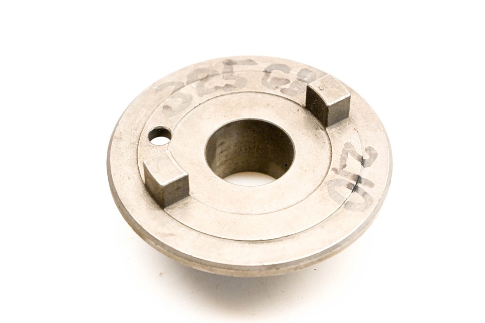 Mack 325GB210 Coupling NOS