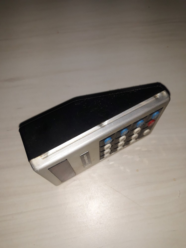 Commodore Minuteman * 6 Hand Held Calculator Working