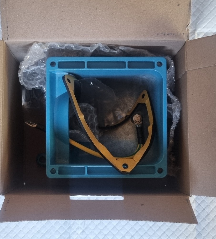 Marechal Electric 595C7M32 Wall Box Adapter