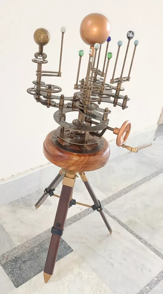Solar System Celestial Model Fully Functional Antique Look Orrery Saturn Tripod
