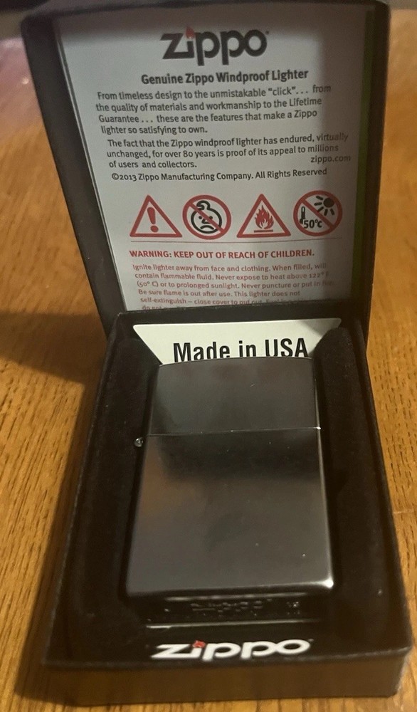 Zippo 207 Regular Street Chrome lighter