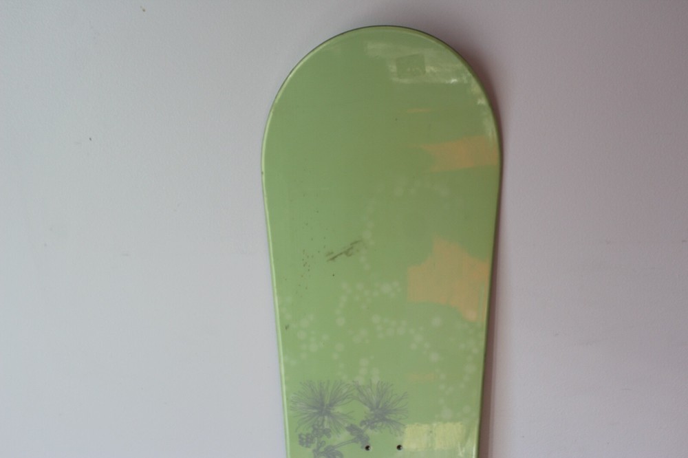 Liquid Cirrus 54 Snowboard with Storage Bag 60"
