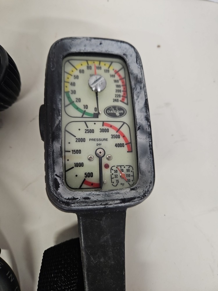 Scuba Gear Dacor Octopus, Regulators, And Computer Untested