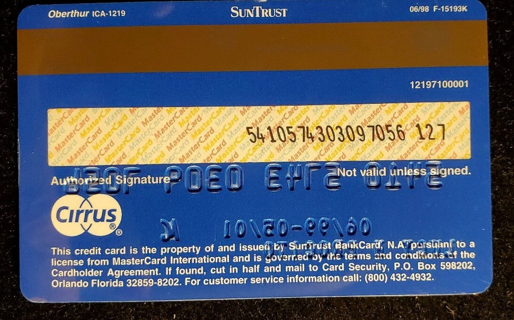 SunTrust MasterCard Card Exp 2001 cc237