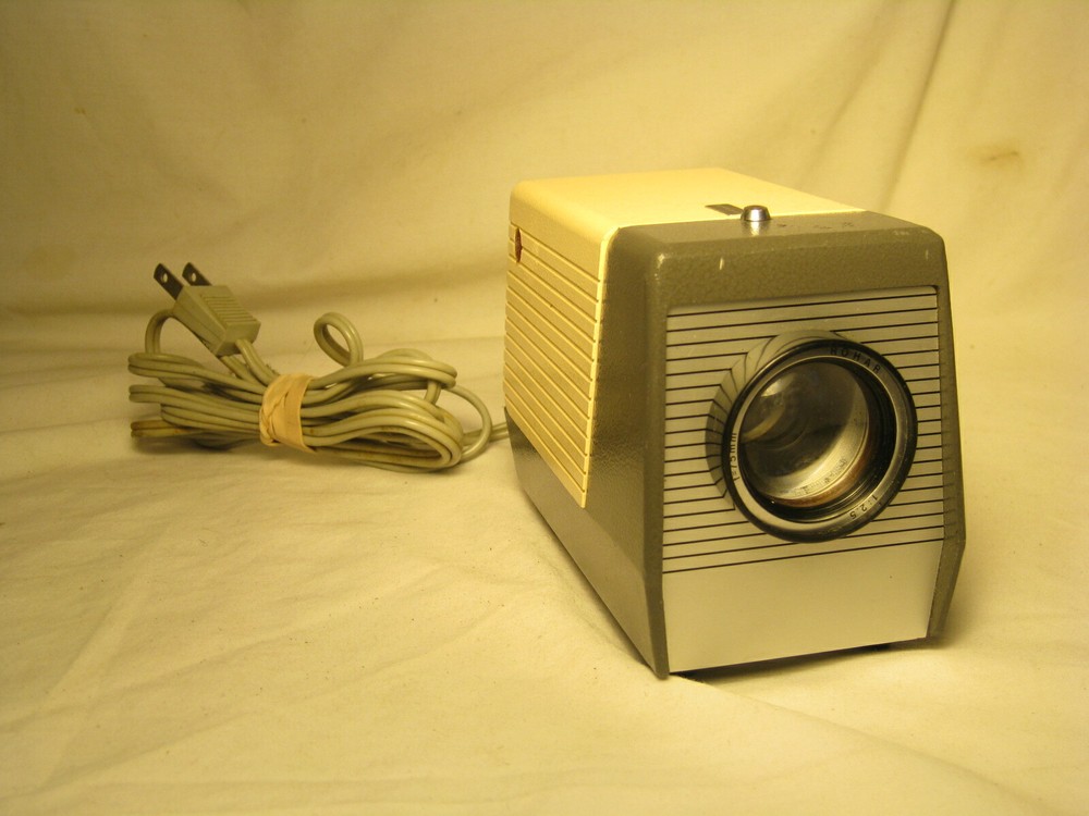 vintage TMC Projector slide projection portable electrical lamp unit c