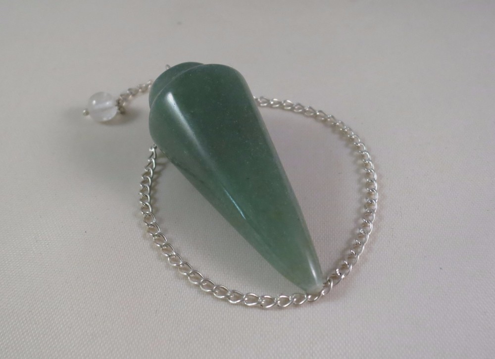 GREEN AVENTURINE CRYSTAL PENDULUM