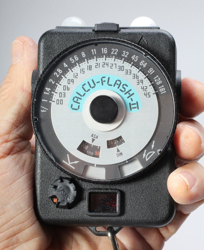 CALCU-FLASH FLASH METER LIGHT METER STUDIO METER TESTED & WORKING