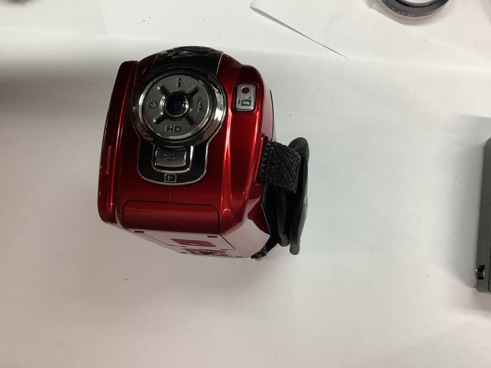 Vivitar Digital Video Recorder 840XHD Red Compact
