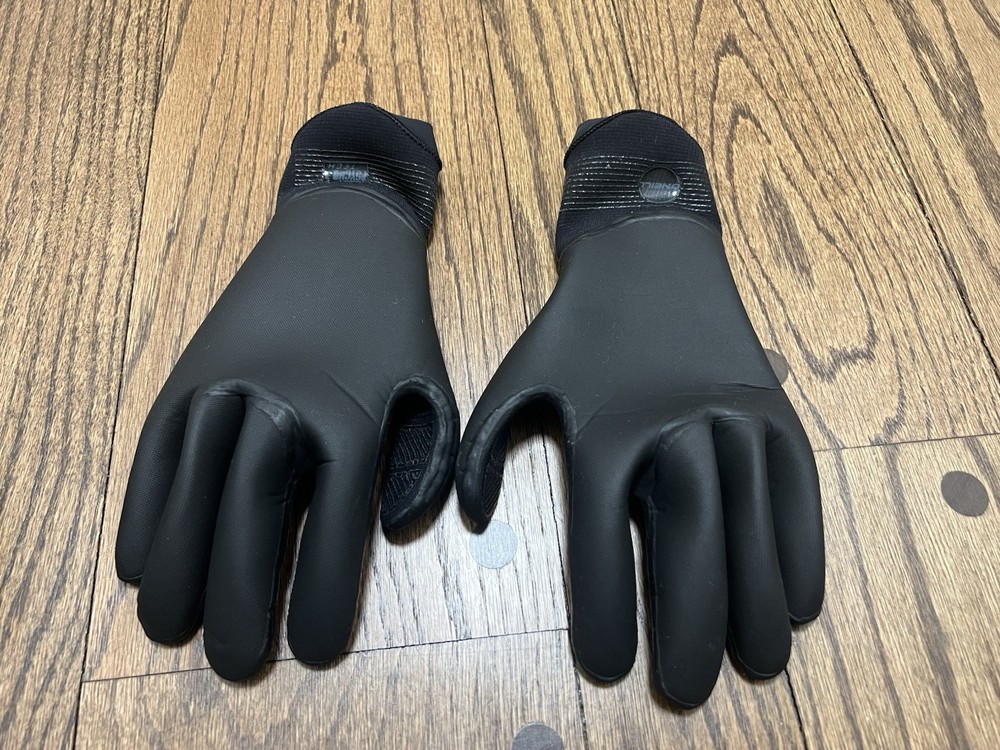 Oneil Psychotech 3mm and 5mm Wetsuit Gloves Size Medium