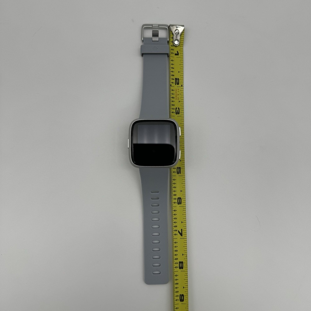 Fitbit Versa Smart Watch Bluetooth Fitness Tracker Silver Case (FB504) Large
