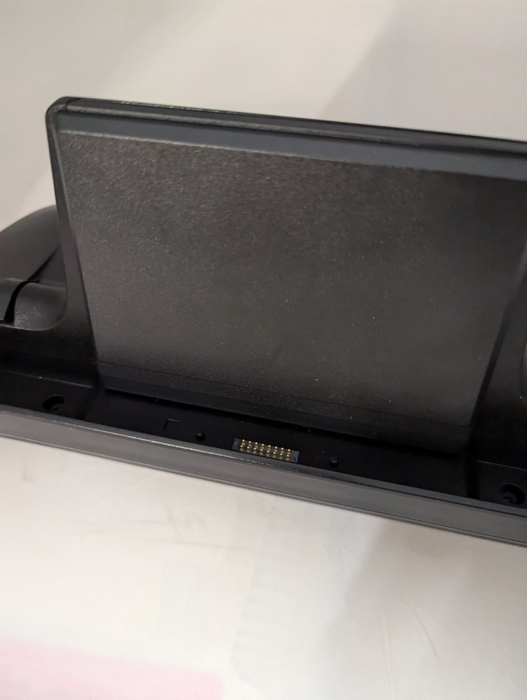 Partner EM-100 Charging Cradle - Pre owned