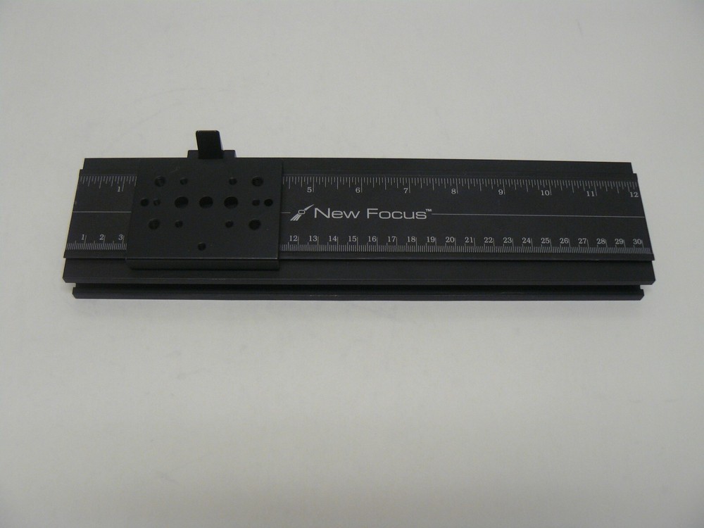 Newport New Focus 9731 optical rail with 9742 rail carrier