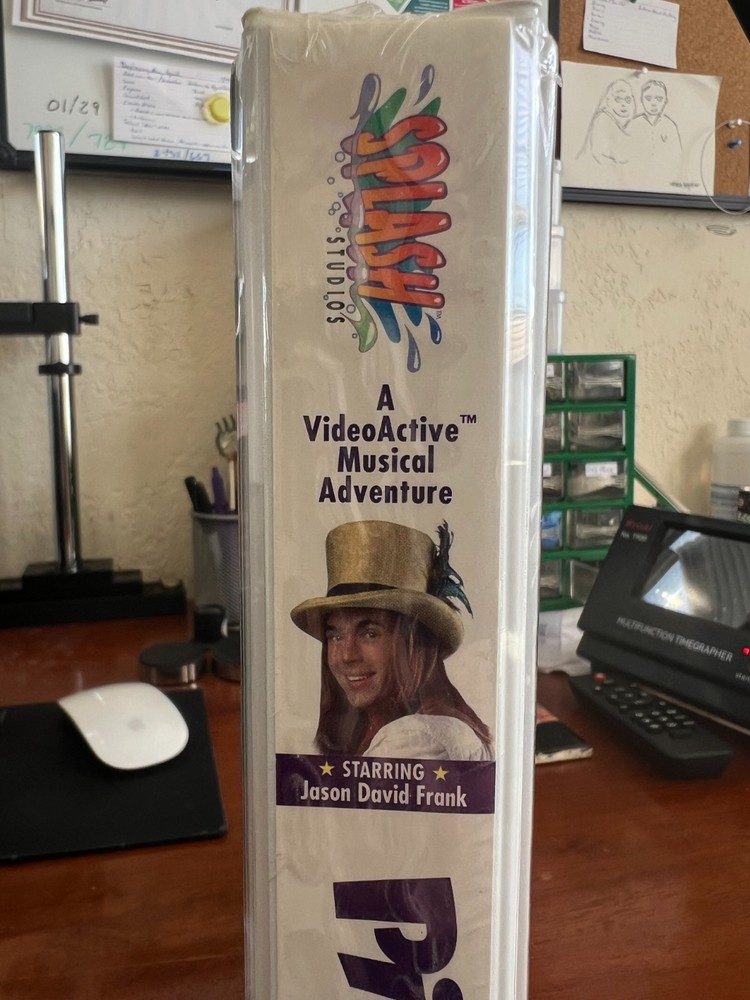 Vintage 1996 CD-ROM Game - "Piper" from Splash Studios