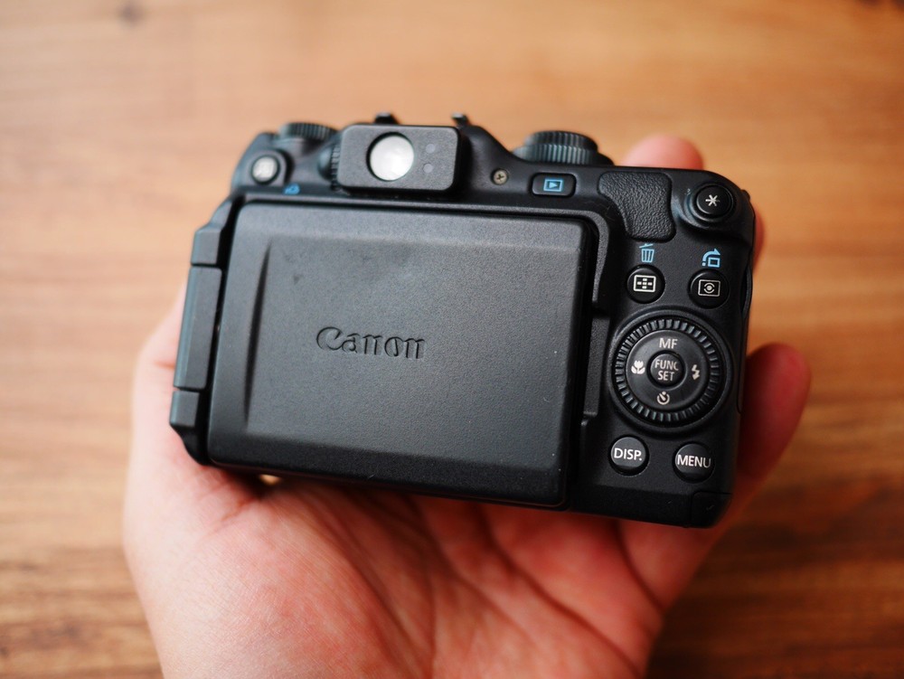 Canon G12 PowerShot Digital Camera 10MP with Battery