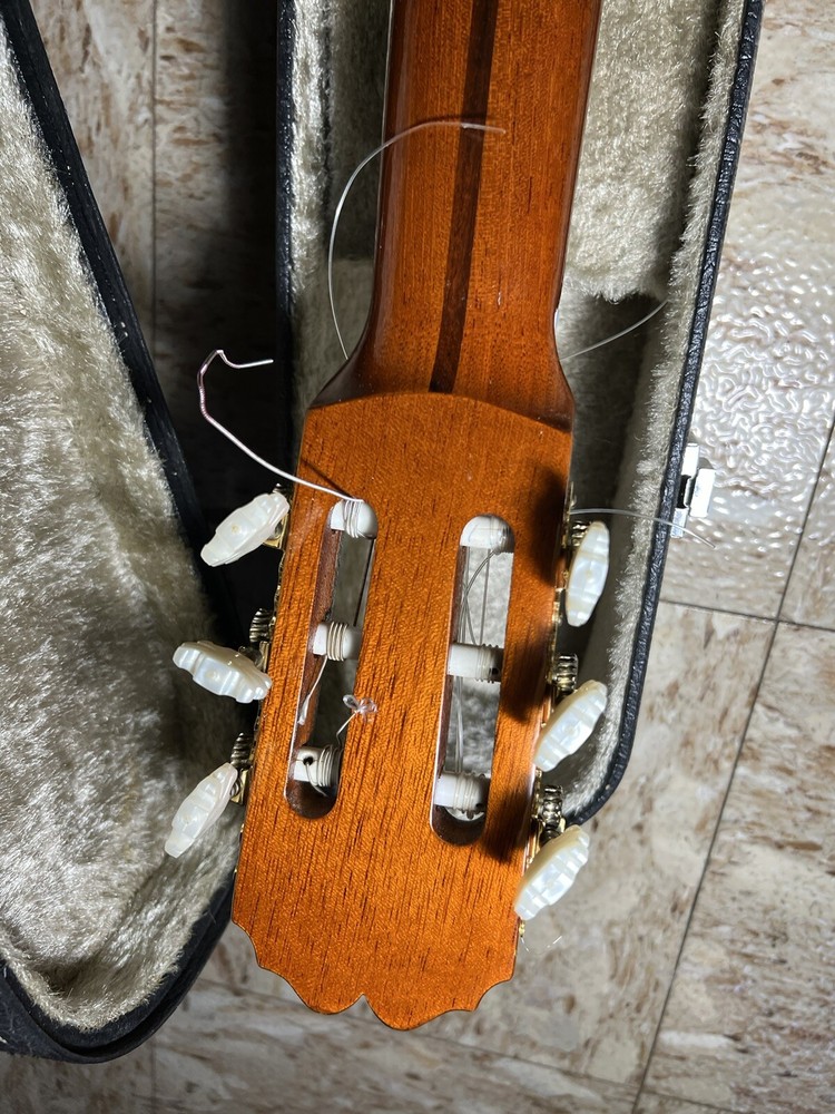 Admira Maruja Classical Guitar