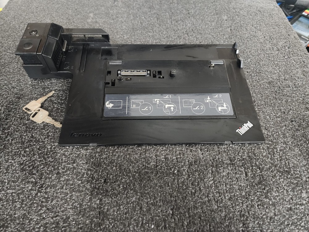 Lenovo Dock Series 3 Docking Station - 433710U