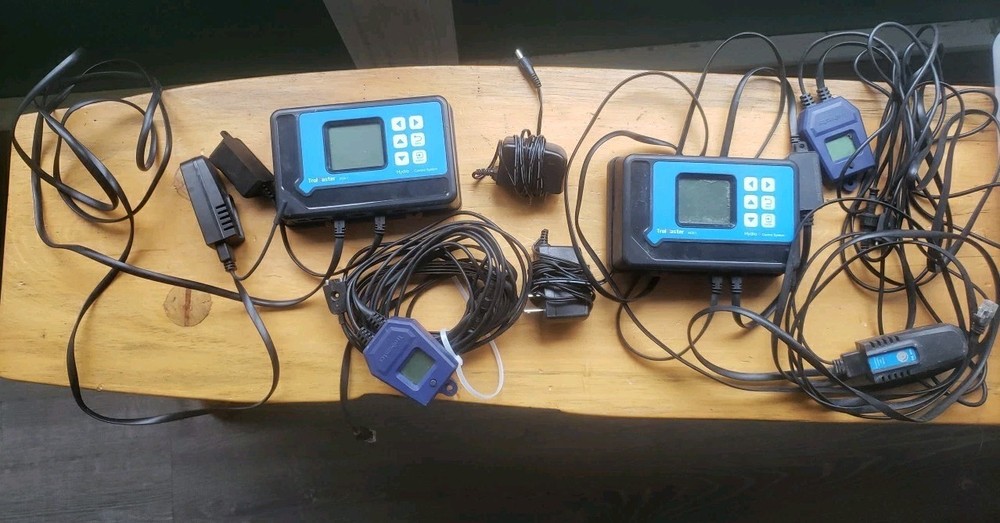 (2) Trolmaster Hydro-X Control System HCS-1 + Lighting Adapter LMA-14, Temp/Hum