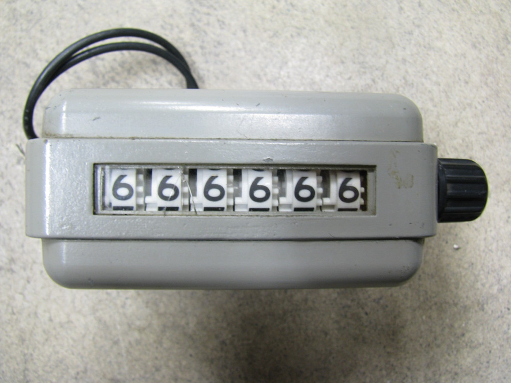 120506-010 VEEDER-ROOT Counter 115volt