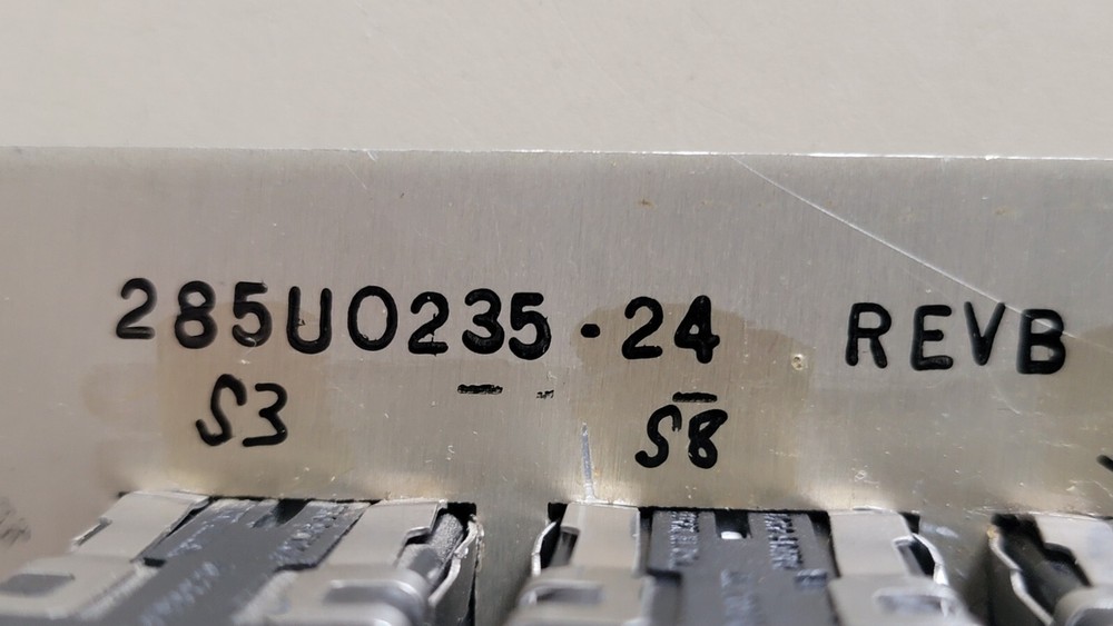 P/N: 285U0224-1 BOEING CHIME/LIGHT CONTROL LARGE MODULE