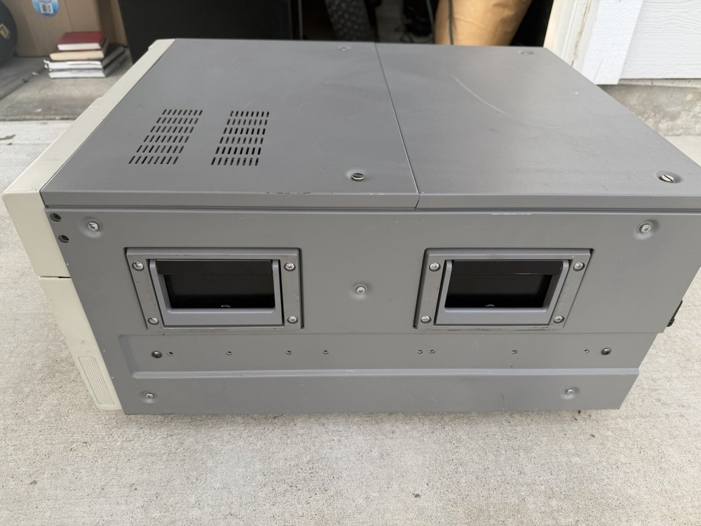 Panasonic AU-W35H MII VTRProfessional Broadcast DeckMII / M2 Format
