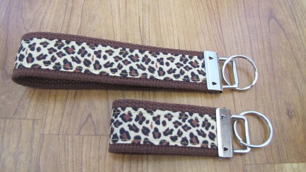 Key Fob Wristlet - Leopard