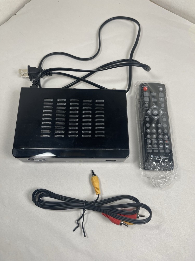 Ematic AT103B Digital Converter Box Tested W Remote