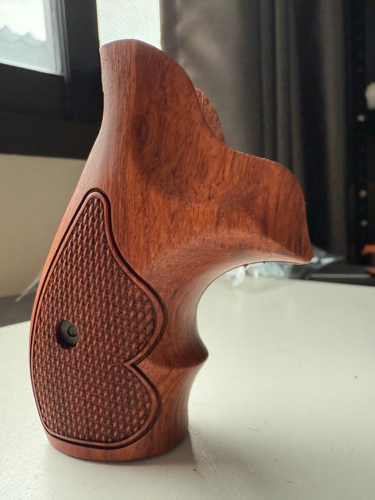 New remade Handle grips for S&W N FRAME, ROUND BUTT GRIPS, Opened back