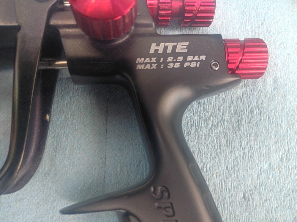 2 Black Widow Hte 1.3 Spray Guns