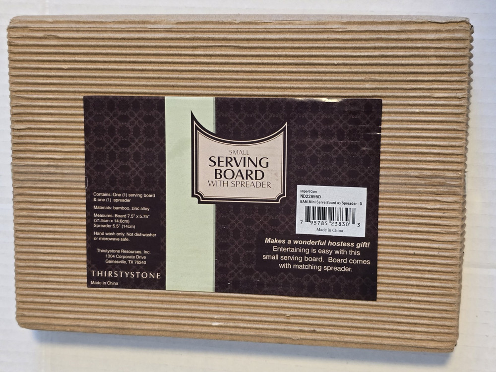 THIRSTYSTONE Small Serving Board with Matching Spreader, Initial D [NEW- READ]