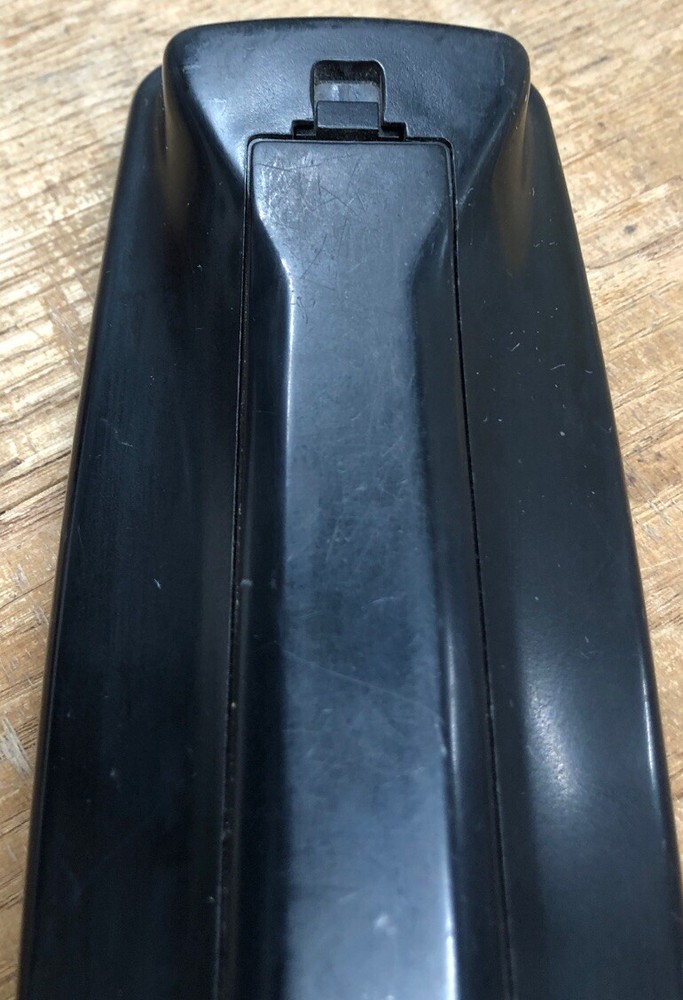 Used RCA Universal Remote Controller Sub 7 8R18064.