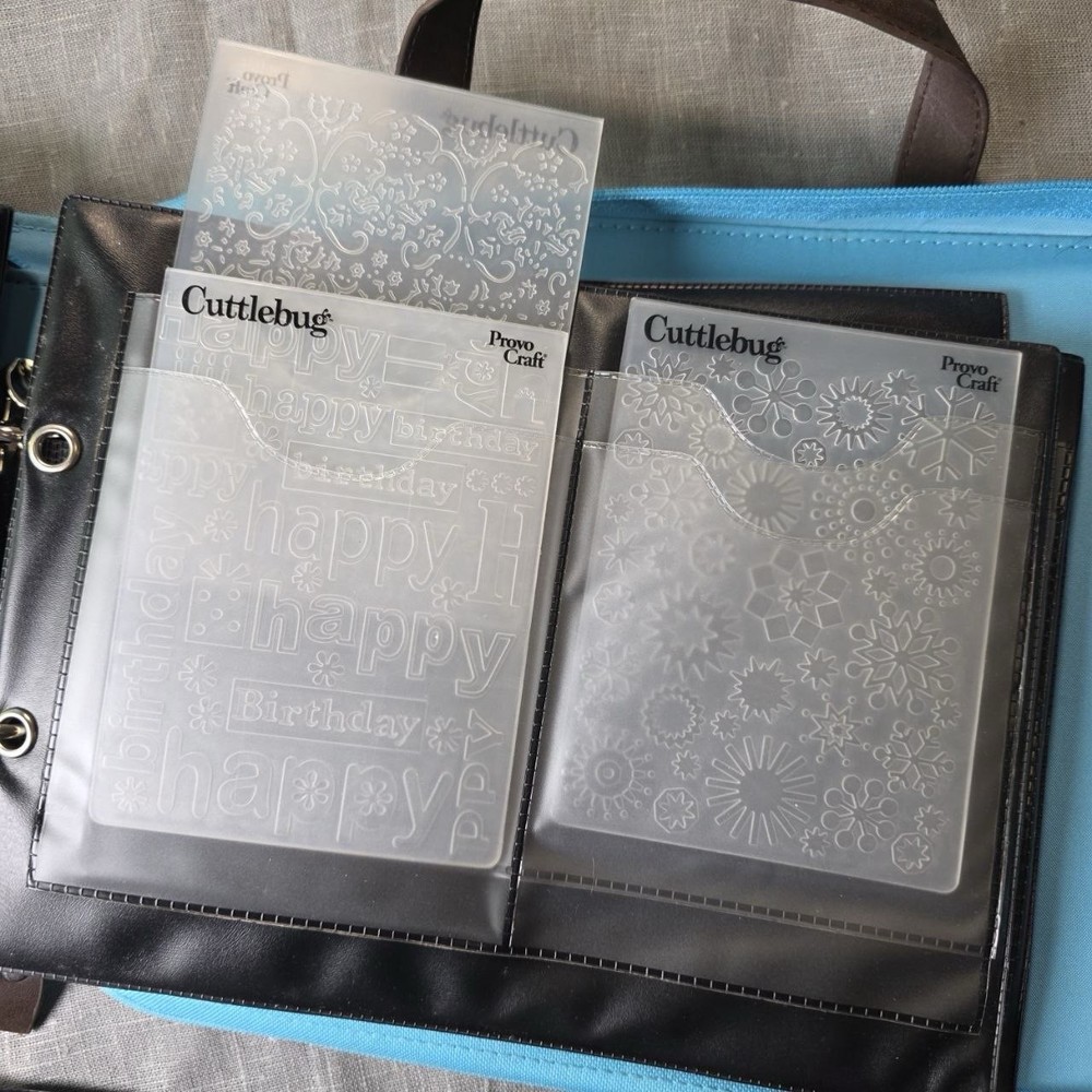 Cuttlebug Die & Embossing Folder Storage Binder w/ Inserts Blue Provo Craft