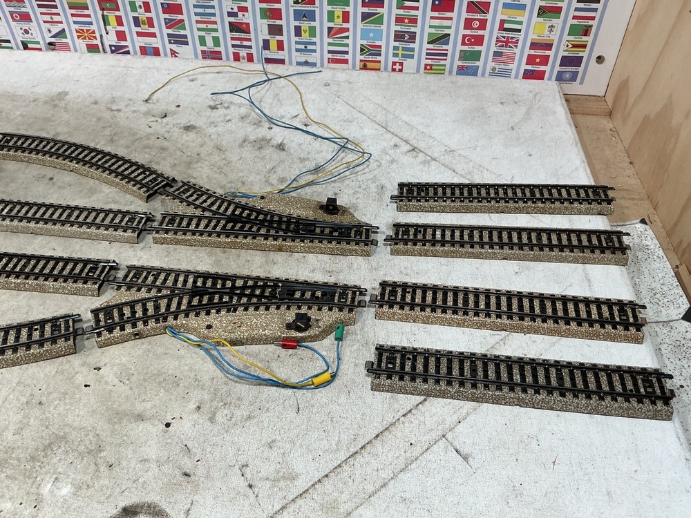 Marklin M Track - SET H0 scale End Station Loading Area