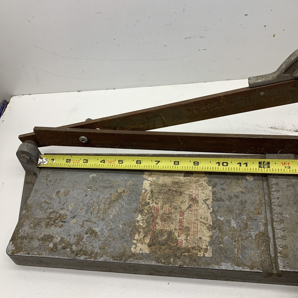 QEP 30002 Quick Cut Vinyl Tile Cutter