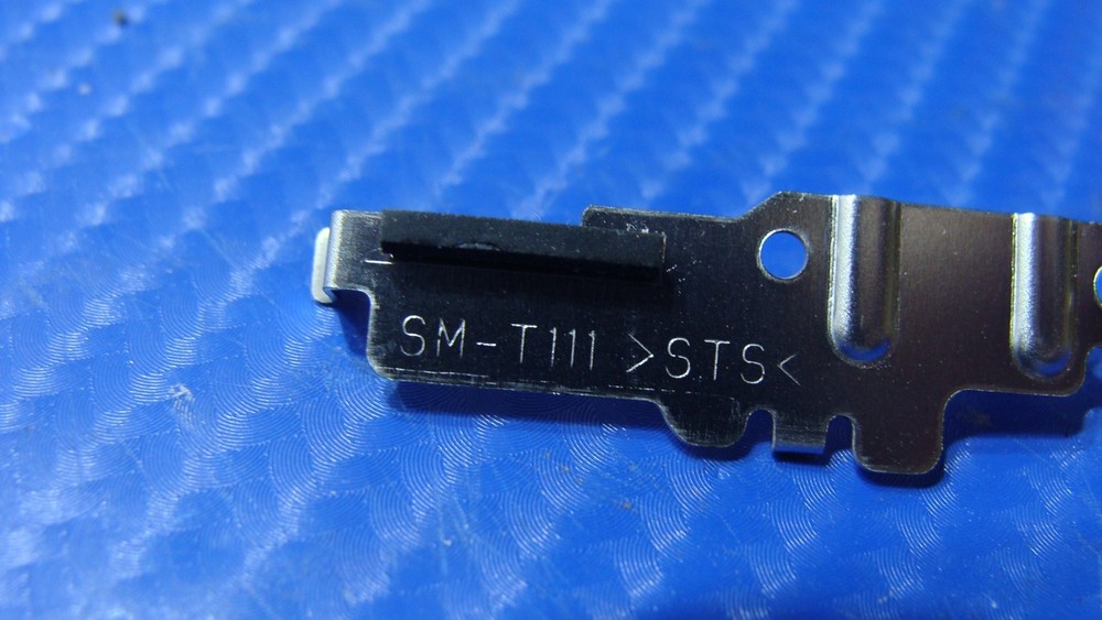 Samsung Galaxy Tab E Lite SM-T113UD 7" Genuine Tablet MB Plates Bracket