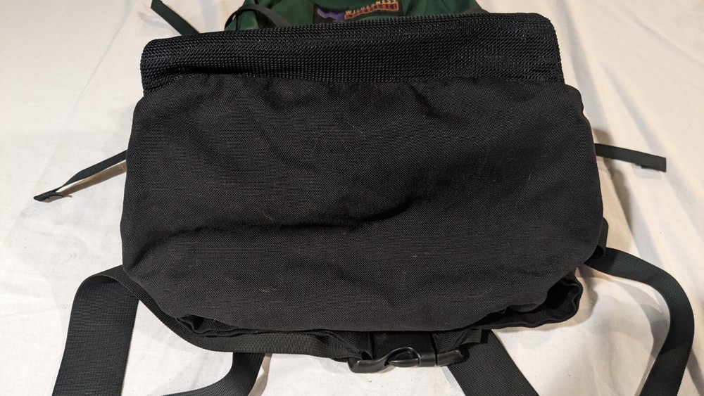 Vintage Wilderness Experience Backpack Green Canvas Zip