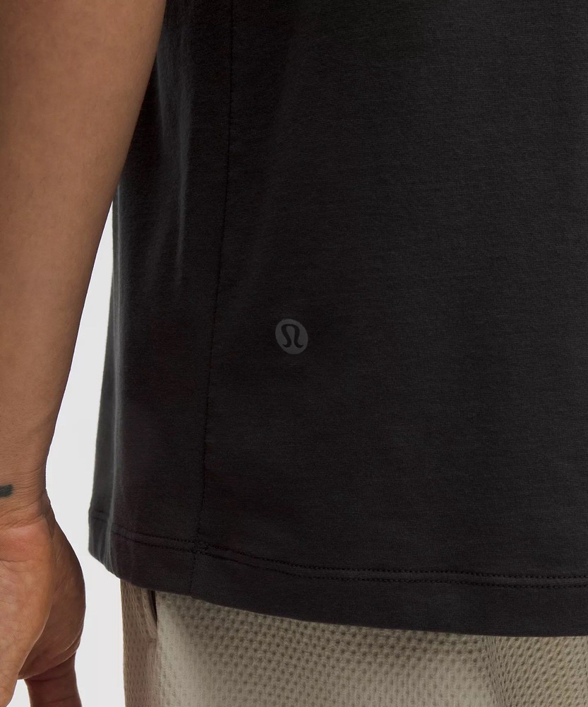 Lululemon Size Small Zeroed In Short-Sleeve Shirt, Black, NWT